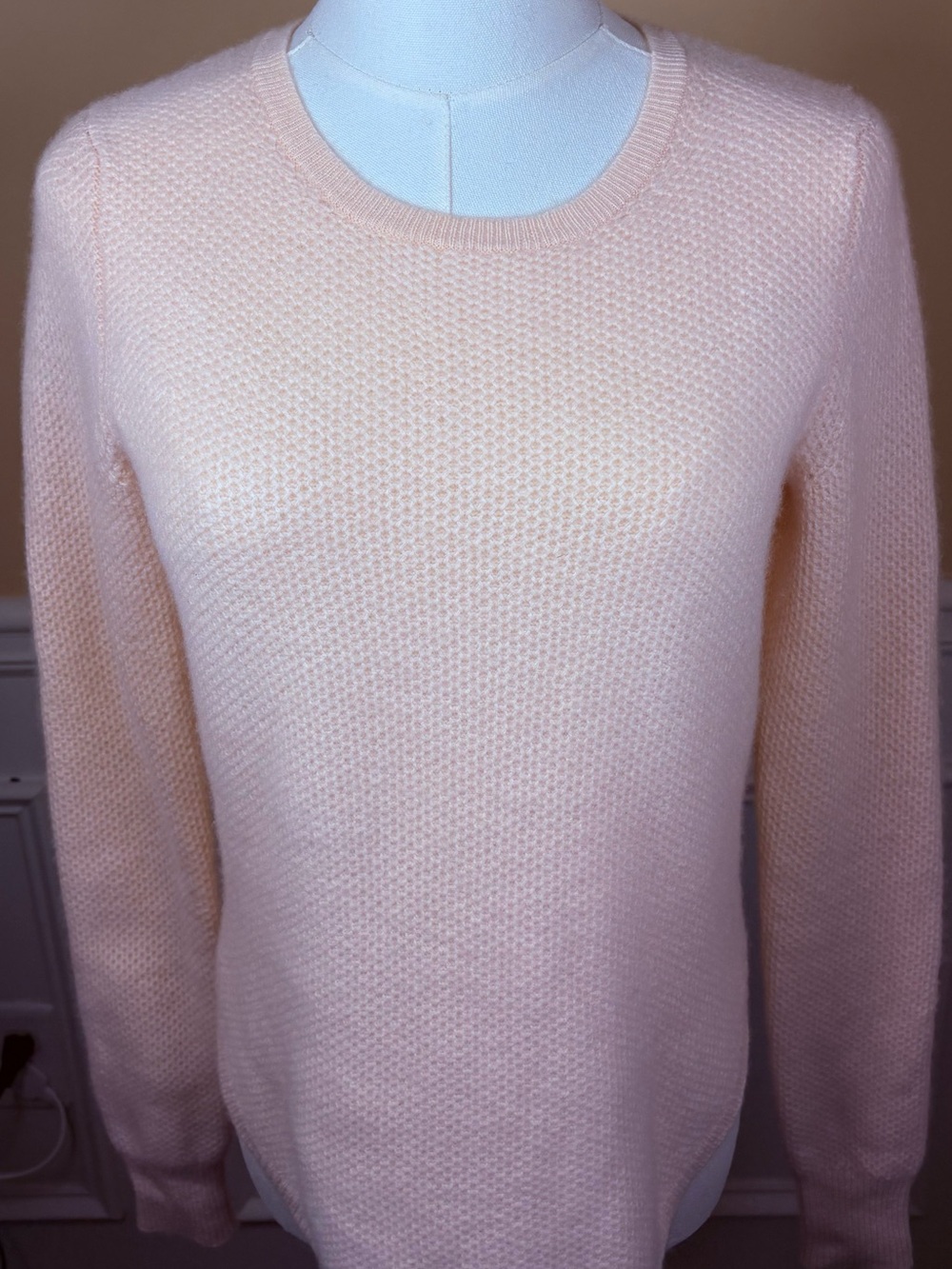 🍑 Club Monaco Cashmere Textured Crewneck Sweater Small Peachy Blush Pink